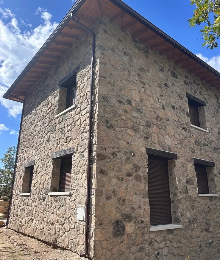 Empresa de canalones en Salamanca con más de 40 años de experiencia